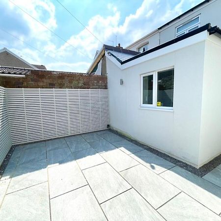 Luxury Porthcawl Large Spacious 2 Bedroom Apt, Garden, Prime Location المظهر الخارجي الصورة